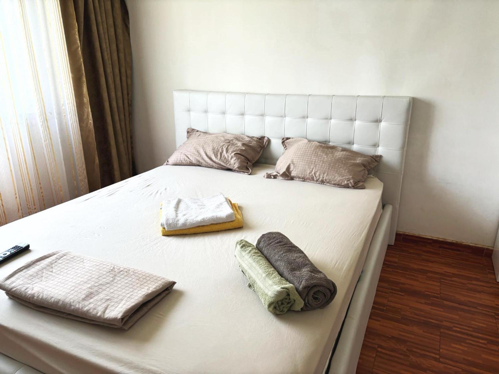 One Room Apartment Ptm Bucarest Esterno foto